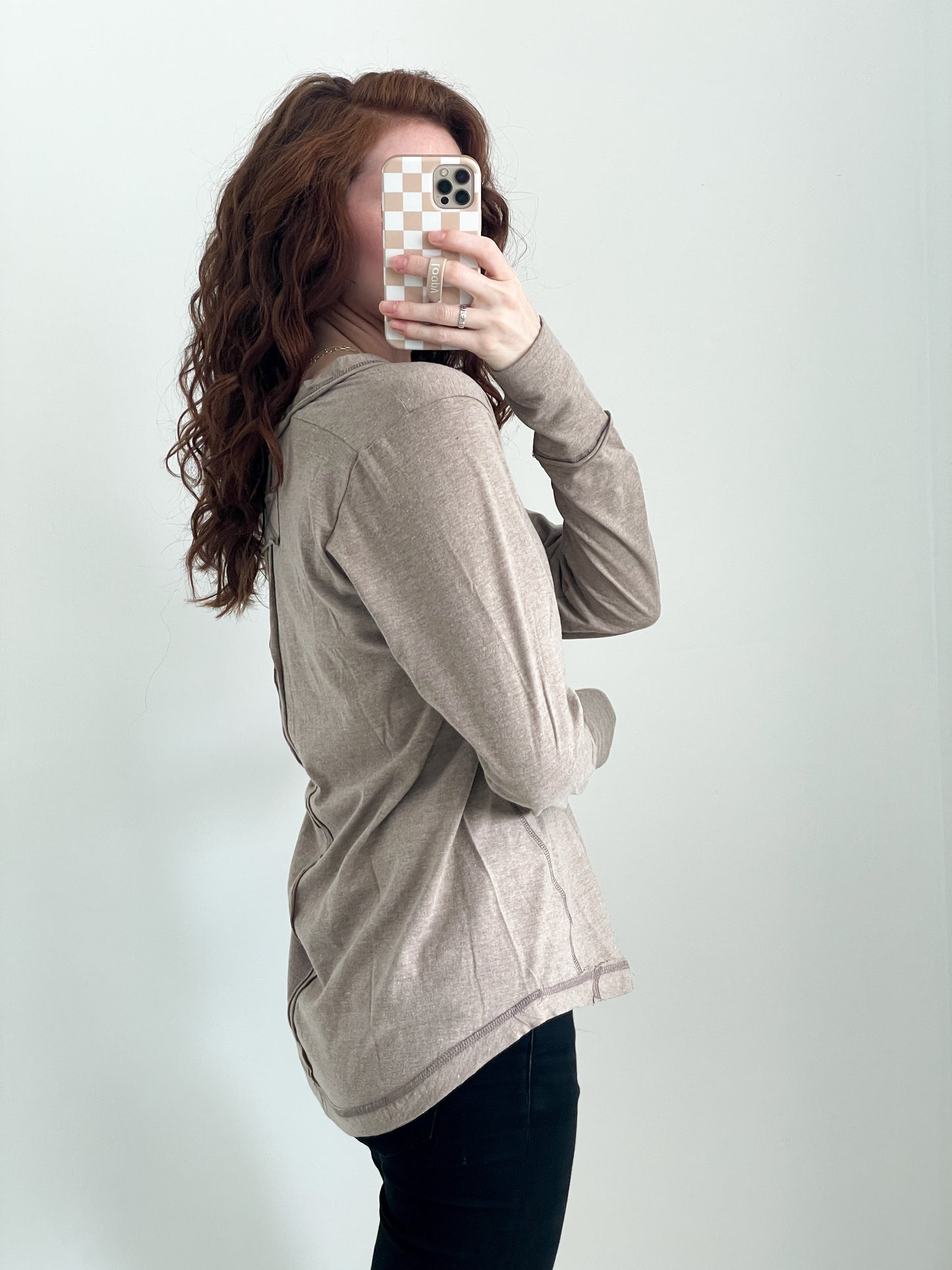 Hayride Henley | Heathered Mocha