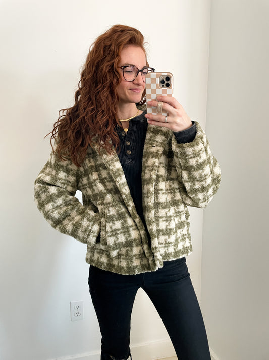 Western White Pine Houndstooth Sherpa Jacket